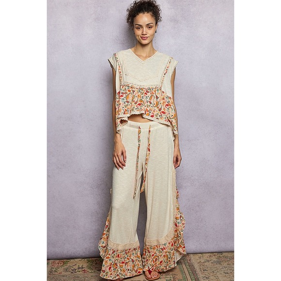 POL Pants - POL Boho Paisley Ruffle Wide Leg Pants Cream Lace Trim Festival Vacation SIZE‎ L